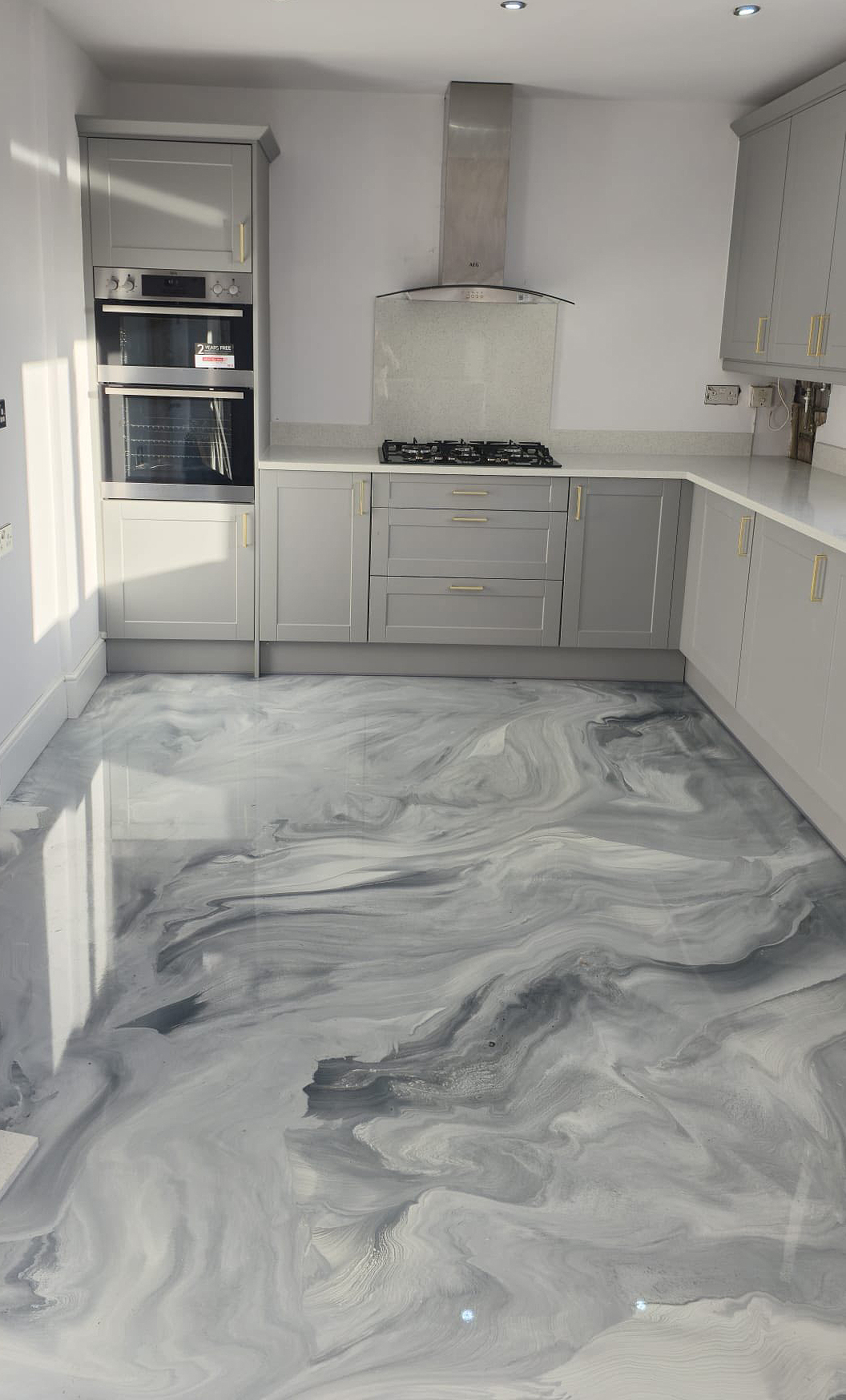 Transform plain walls with durable epoxy-based decorative finishes. Ideal for feature walls, wet rooms, and commercial interiors seeking a sleek, modern touch.
